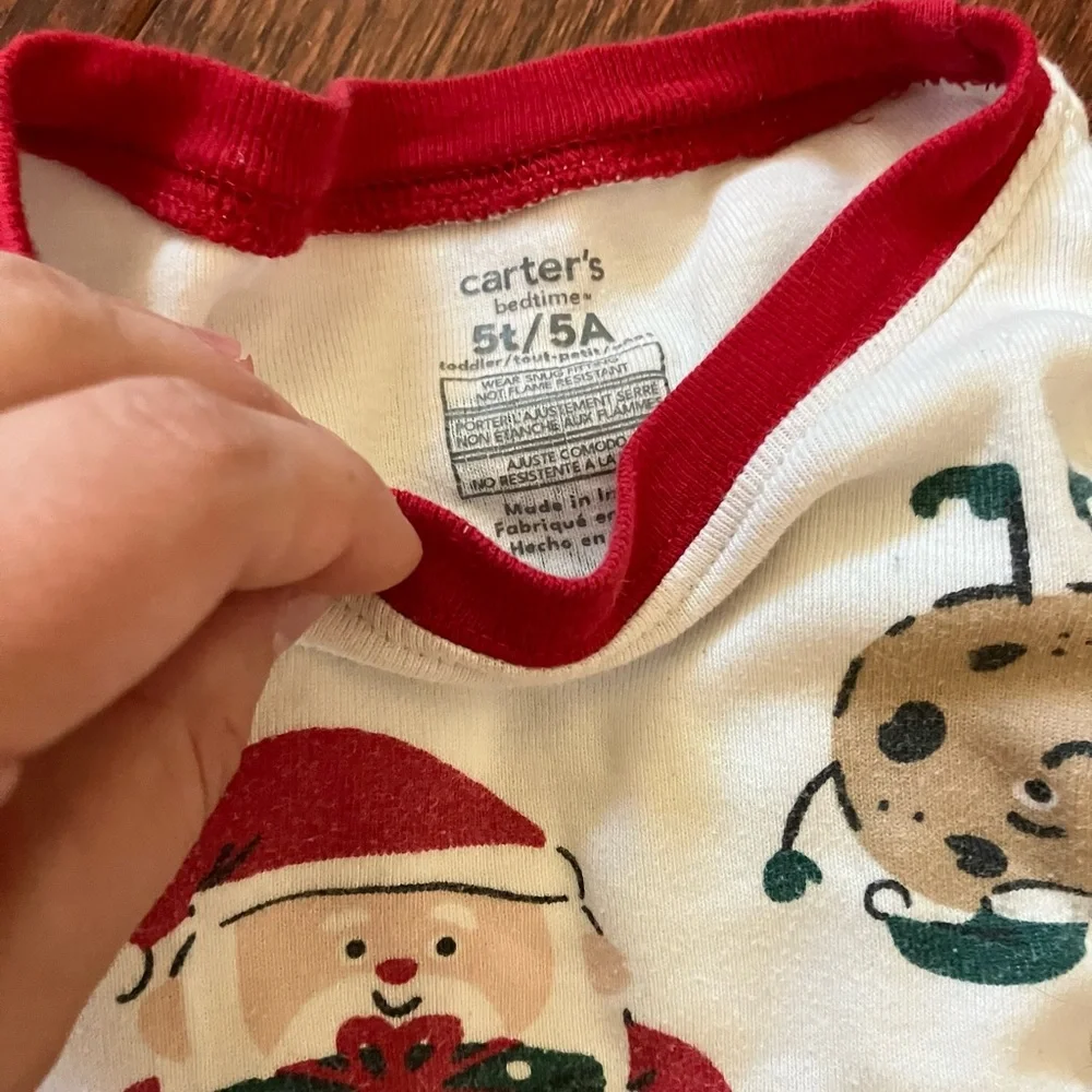 Carters Christmas Pajamas Kids sz 4 and 5 Bundle